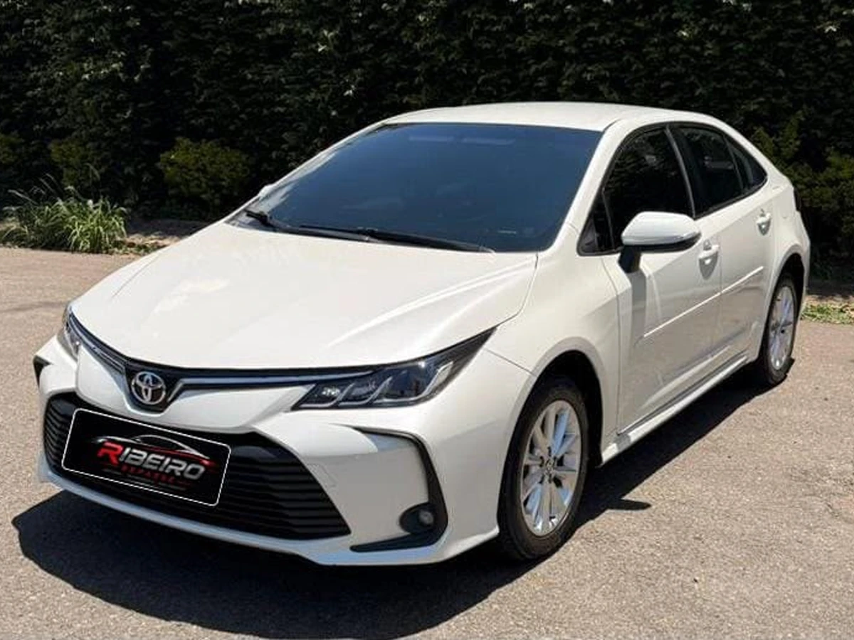Toyota Corolla em destaque na vitrine Ribeiro Repasses